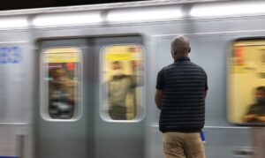 Greve na CPTM causa caos na mobilidade de São Paulo e afeta 1 milhão de passageiros