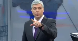 Joel Datena emociona público ao relatar perda familiar durante o Brasil Urgente