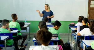 Mais de 160 mil candidatos realizam prova para professores da rede estadual de São Paulo