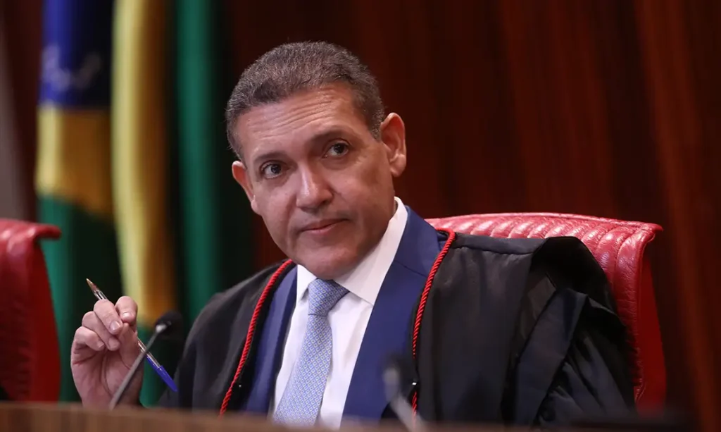 Nunes Marques reafirma confiança na urna eletrônica como pilar da democracia