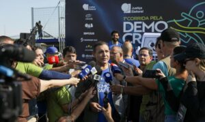 Nunes Marques reforça transparência do sistema eleitoral em encerramento de evento em Brasília