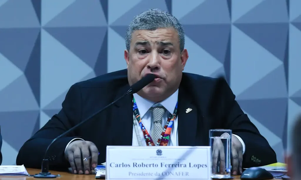 PF captura Carlos Roberto Ferreira Lopes, presidente da Conafer, após meses de fuga por fraude no INSS