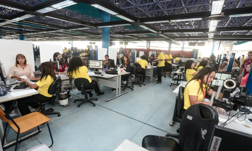 Poupatempo se consolida como porta de entrada para vagas e serviços digitais de emprego