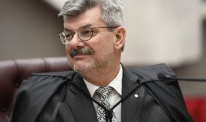 Procuradoria pede demissão de Marco Buzzi do STJ após denúncia de importunação sexual