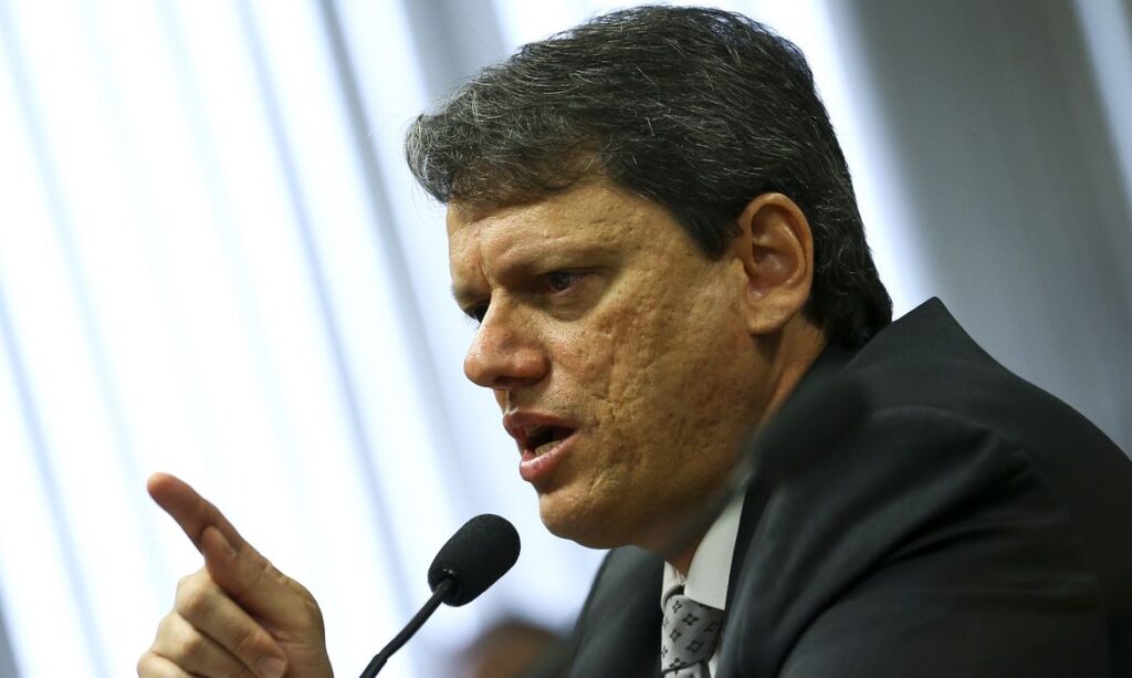 Republicanos oficializa candidatura de Tarcísio de Freitas à reeleição em São Paulo