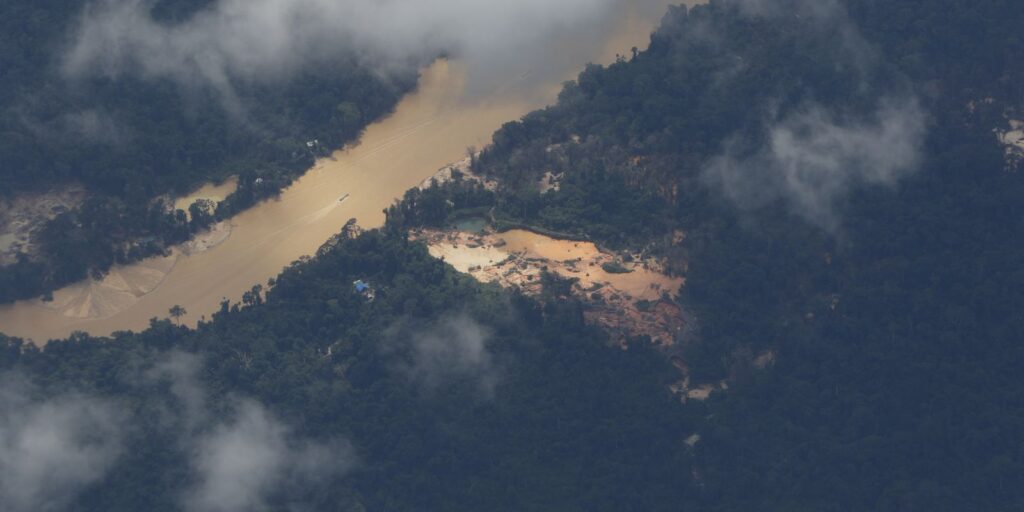 STF estabelece prazo de dois anos para Congresso regulamentar mineração em terras indígenas