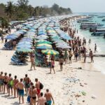 Turismo de massa pressiona destinos e eleva pegada ambiental global