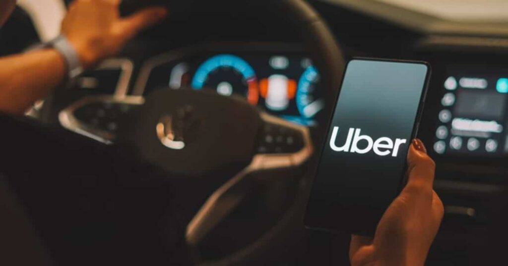 Uber: como identificar os melhores horários para maximizar ganhos no aplicativo