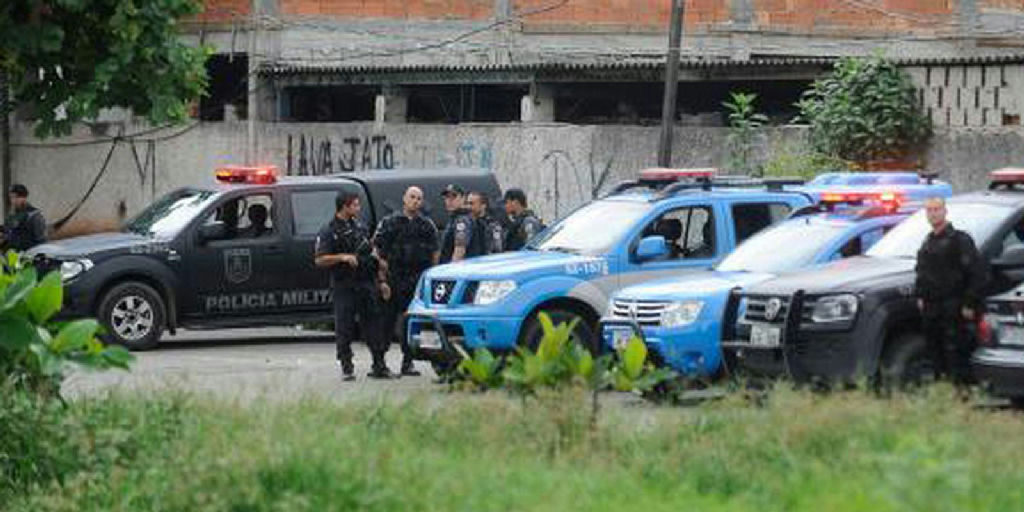 Ação policial na Maré termina com um morto, dez feridos e serviços públicos suspensos no Rio