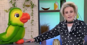 Ana Maria Braga surpreende ao apresentar o Mais Você vestida de pijama