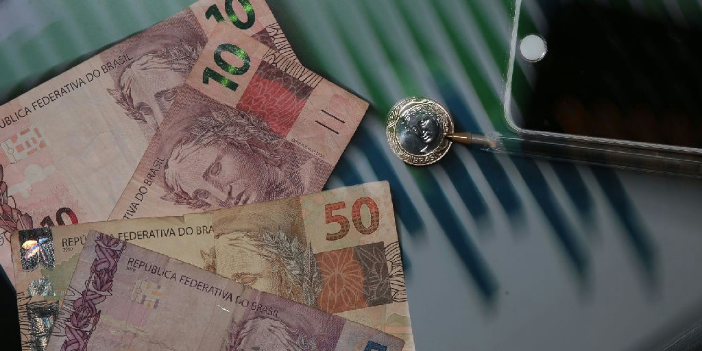 Ata do Copom detalha desaceleração econômica por trás do corte da Selic