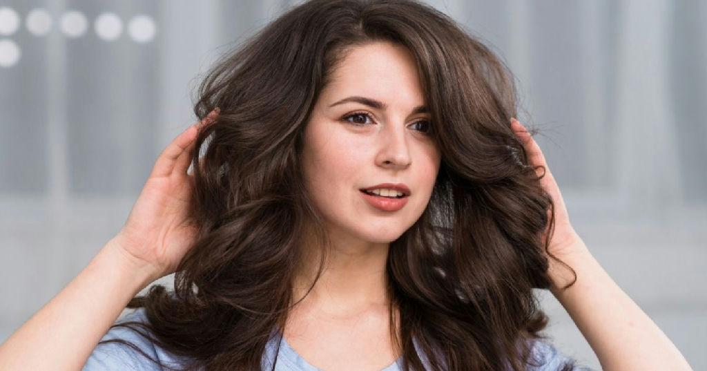 Cabelo mais volumoso: 7 cuidados essenciais para fortalecer fios finos e ralos