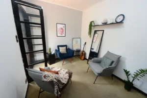 Casas Terapêuticas garantem tratamento e abrigo a dependentes químicos em situação de rua em SP