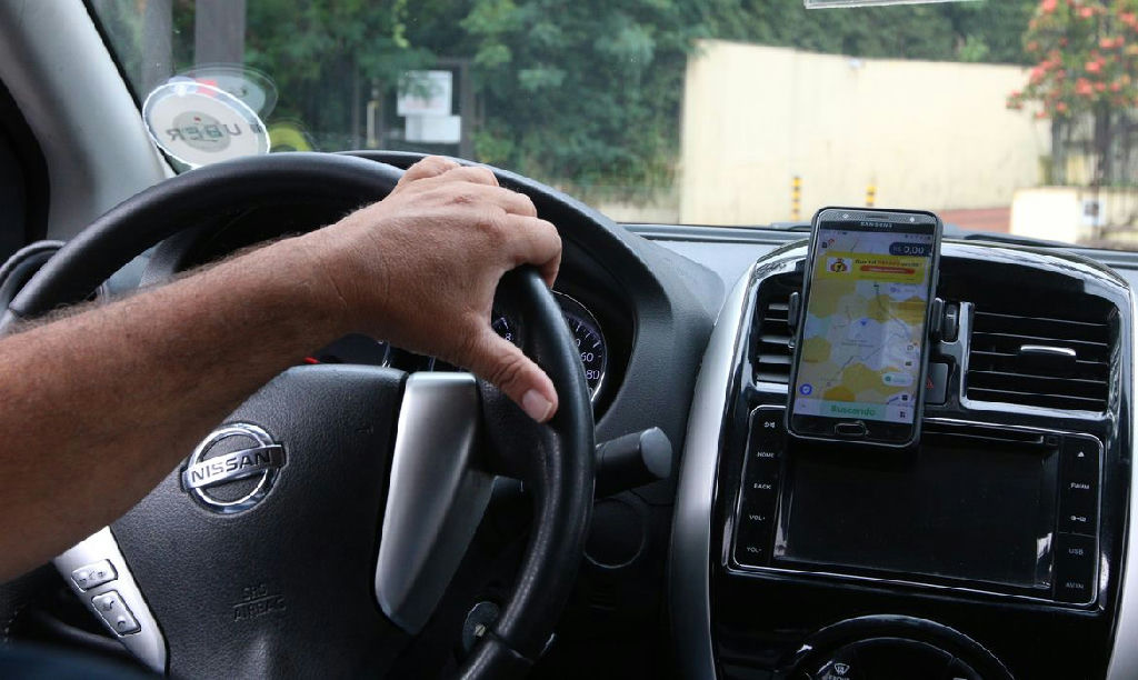 CMN facilita acesso a crédito para taxistas e motoristas de aplicativo no programa Move Brasil