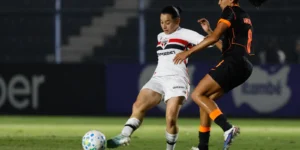 Corinthians e São Paulo iniciam disputa pelo título do Brasileirão Feminino