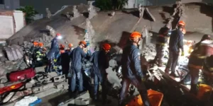 Desabamento de obra na Penha deixa dois mortos e mobiliza bombeiros em São Paulo
