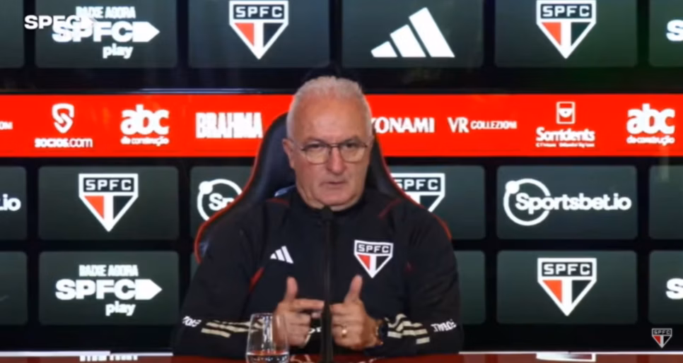 Desafio no ataque: Dorival Júnior define substituto de Calleri para jogo crucial do São Paulo