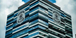 Diretoria da Polícia Federal coloca cargos à disposição em apoio a Andrei Rodrigues