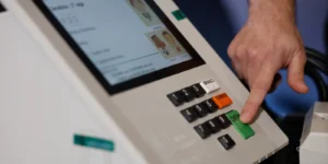 Eleições 2026: guia completo sobre a ordem de votação e o uso da cola eleitoral