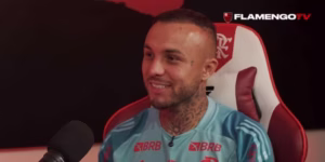 Everton Cebolinha deixa o Flamengo e acerta com o Santos em movimentação no mercado