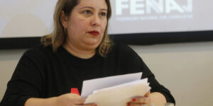 Fenaj alerta que tiktokização e crise institucional esvaziam debate eleitoral no Brasil