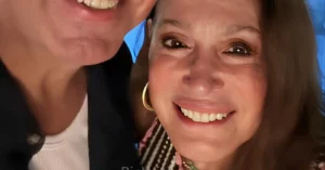 Foto rara de Susana Vieira e filho Rodrigo revela impressionante semelhança e agita redes sociais