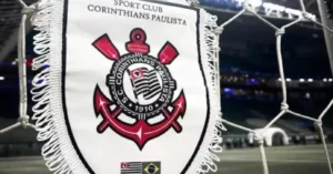Gigante formaliza proposta de R$ 120 milhões para patrocínio máster no Corinthians