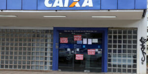 Greve dos bancários da Caixa continua após rejeição de nova proposta