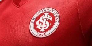 Internacional enfrenta crise financeira bilionária e risco de novos 'transfer bans' da FIFA