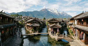Lijiang, China: canais de montanha nevada mantêm vida em cidade histórica