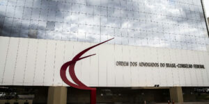 Nova lei altera estrutura administrativa e amplia diretoria do Conselho Federal da OAB