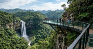 Novo mirante no Parque do Caracol transforma experiência turística em Canela
