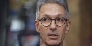 Plano de governo de Romeu Zema propõe saída do Brics e mudanças profundas na CLT