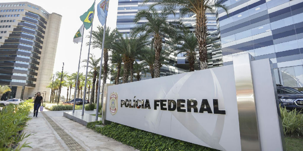 Polícia Federal confirma posse de dados do celular de Daniel Vorcaro ao STF