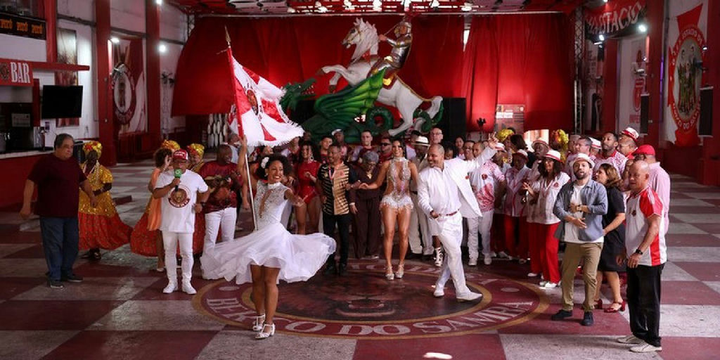 Rádio Nacional celebra 90 anos com clipe especial em parceria com a Estácio de Sá