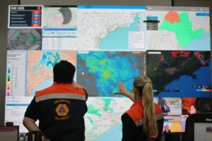 São Paulo em alerta: Defesa Civil prevê tempestades severas e ativa Gabinete de Crise