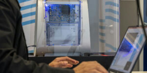 Senai inaugura laboratório com computador quântico de ponta para formação profissional