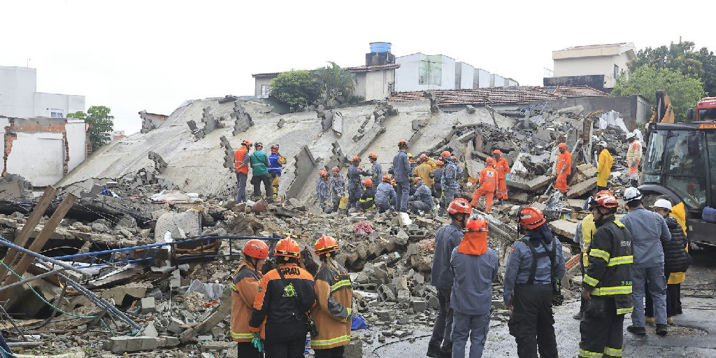 Temporal na Grande São Paulo causa oito mortes e deixa rastro de destruição e desabamentos