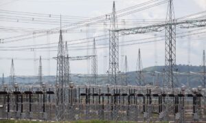 Aneel planeja realizar três leilões de transmissão de energia elétrica