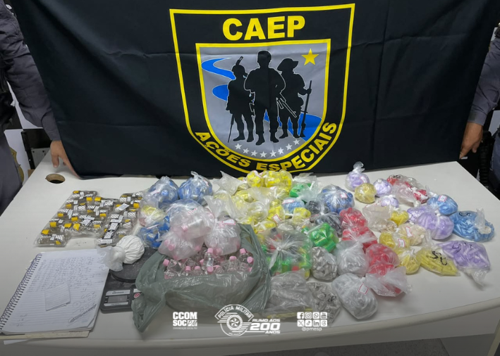 Apreensão de drogas em Poá conta com auxílio de cão farejador