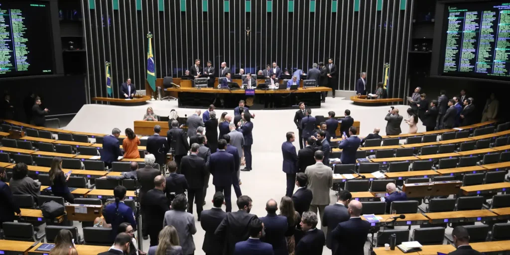 Bancada feminina atinge recorde histórico no Congresso Nacional em 2026