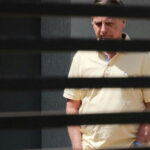 Bolsonaro solicita ao STF autorização para retomar visitas de Flávio Bolsonaro