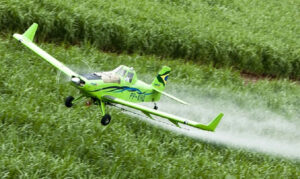 Brasil é o segundo maior importador mundial de pesticidas proibidos na união europeia