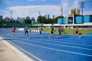 Brasileiro de atletismo sub-16 reúne 1.227 atletas no estádio Ícaro de Castro Mello