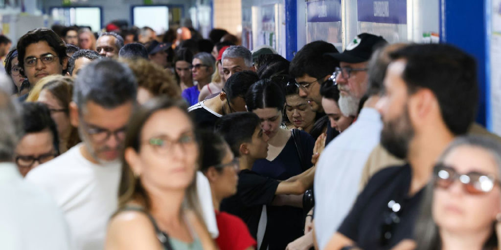 Câmara dos Deputados registra 35% de renovação e alcança recorde de bancada feminina