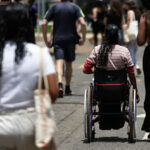 Candidatos do Enem 2026 devem escolher inglês ou espanhol até este domingo 18