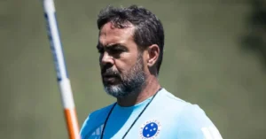 Cruzeiro lida com desempenho abaixo de reforços e Artur Jorge avalia cenário