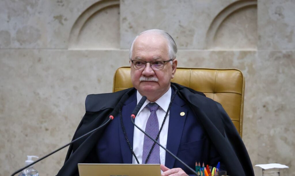 Edson Fachin encerra três apurações vinculadas ao inquérito das Fake News no STF