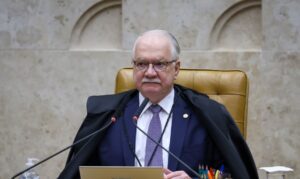 Edson Fachin encerra três apurações vinculadas ao inquérito das Fake News no STF