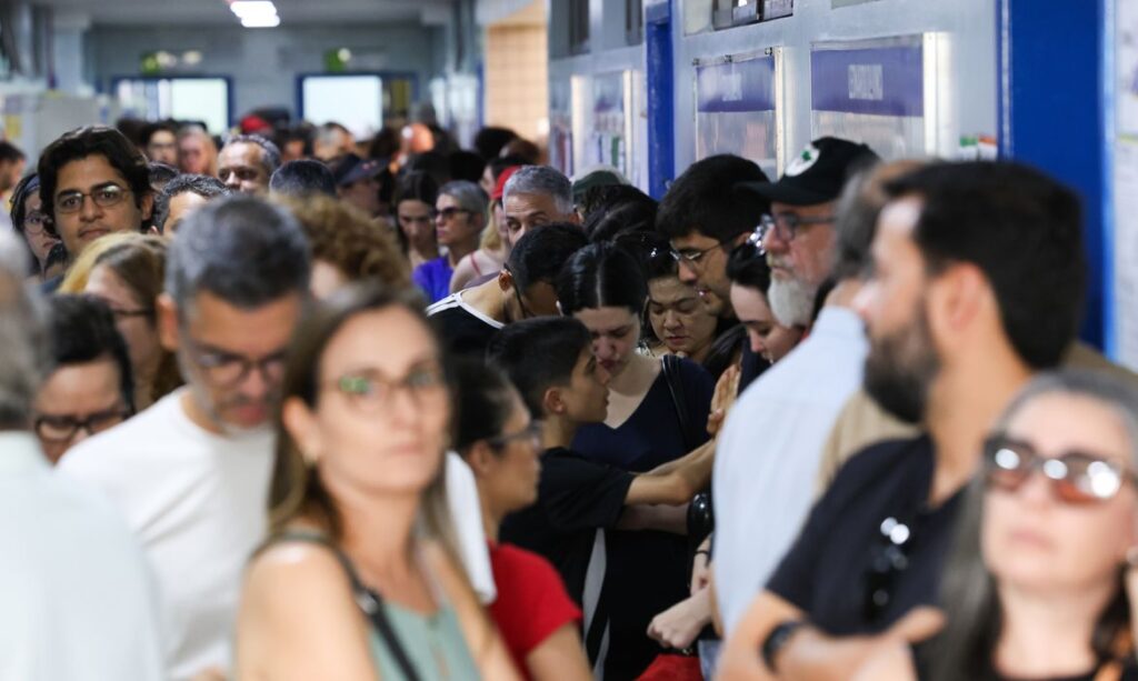 Eleitores estão liberados para vestir adereços político-partidários no segundo turno de 2026